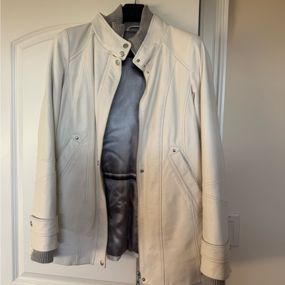 Danier Jackets & Blazers - Vintage Danier Cream Leather Jacket